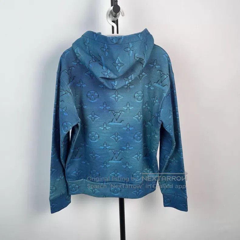 Louis Vuitton Louis Vuitton Full logo gradient sweatshirt Size US XS / EU 42 / 0 - 3 Thumbnail