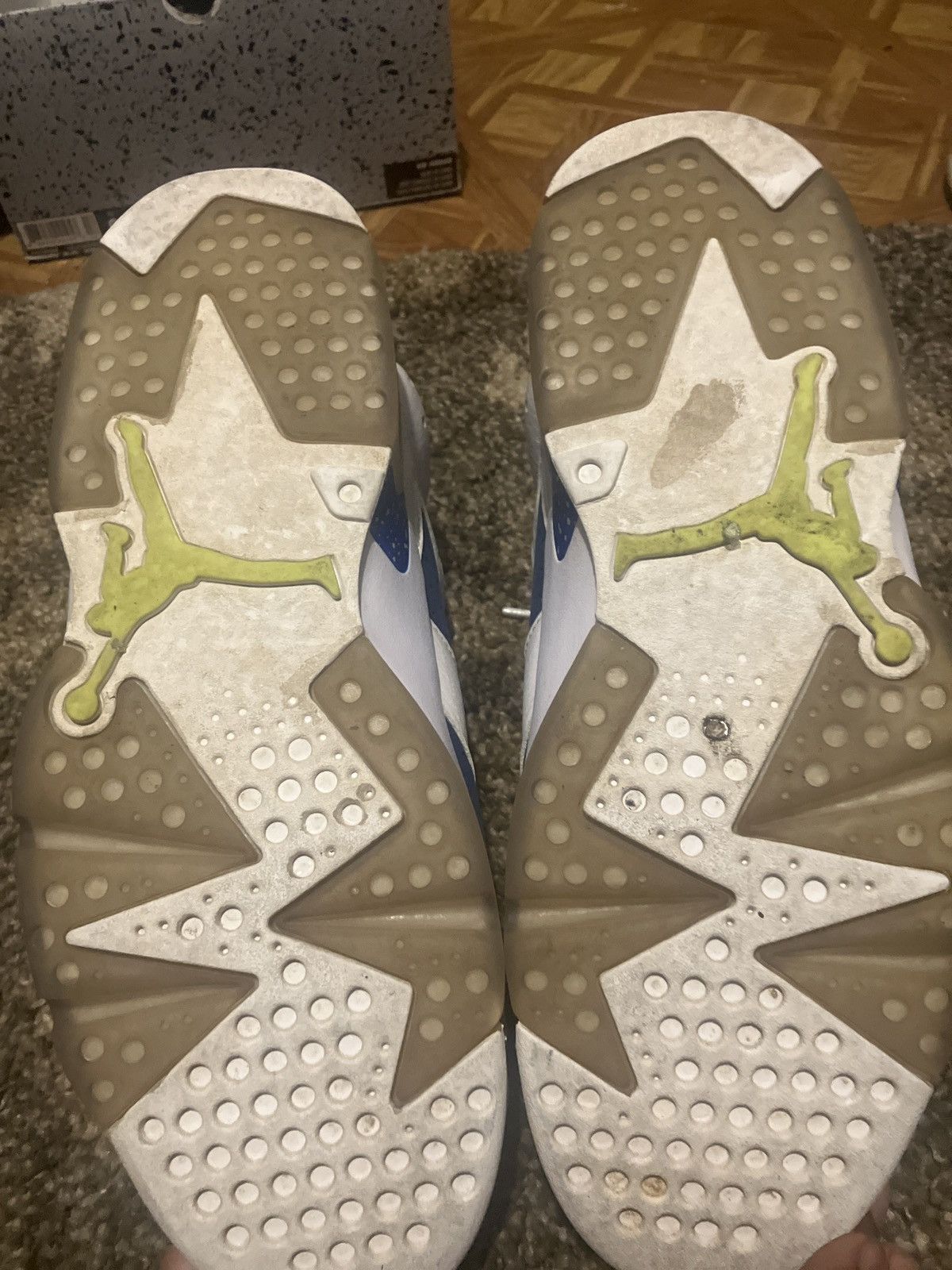 Jordan Brand Air Jordan 6 Retro “Ghost Green” Size US 9.5 / EU 42-43 - 5 Thumbnail