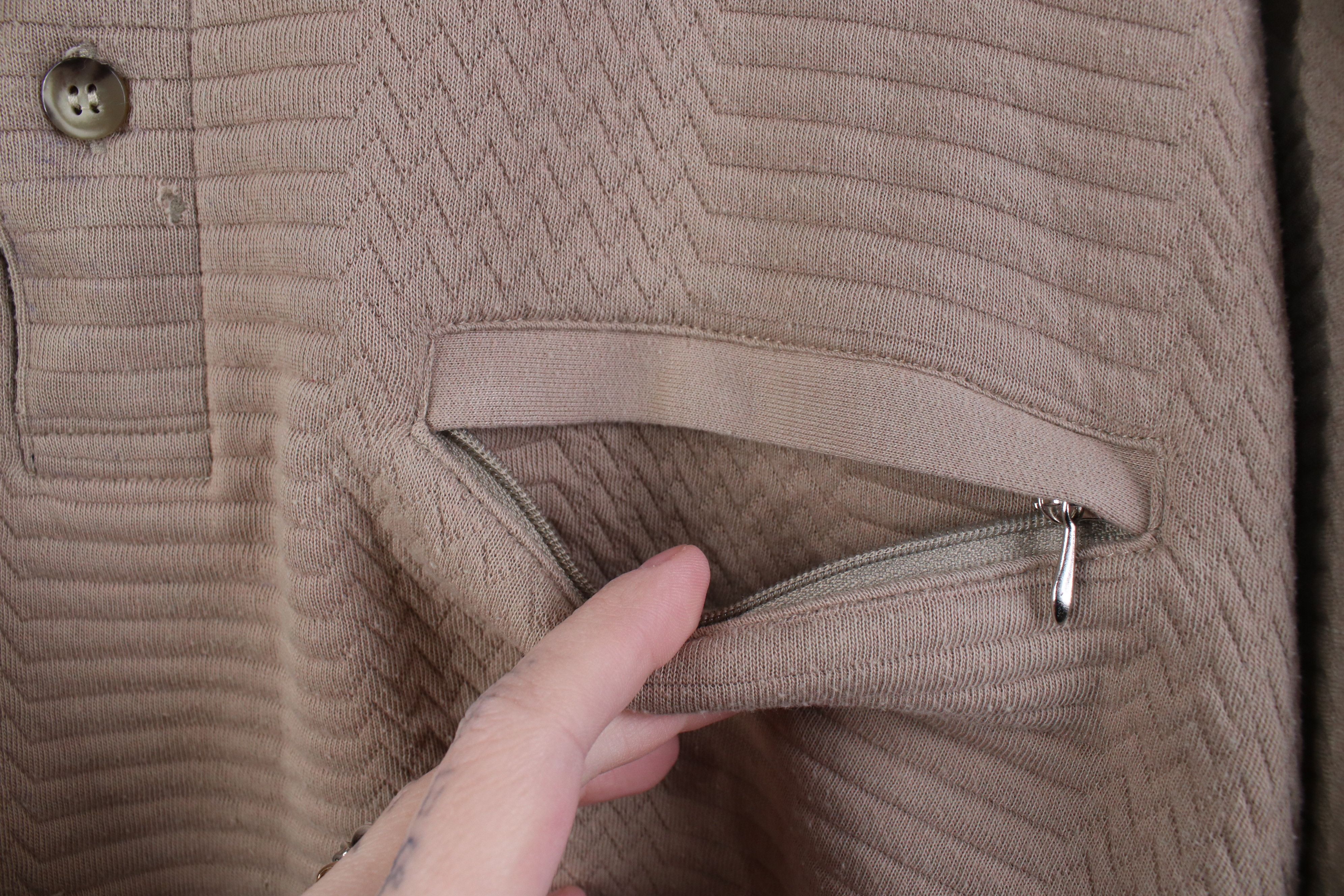 Vintage Vintage 90s Streetwear Textured Pullover Polo Shirt Beige Size US L / EU 52-54 / 3 - 4 Thumbnail