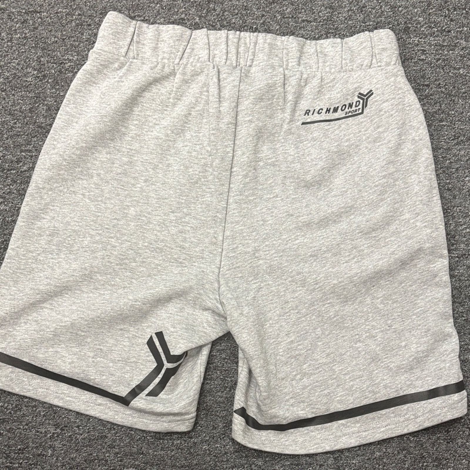 John Richmond NWT John Richmond Light Gray Athletic Shorts Black Size XL Size US 42 / EU 58 - 4 Thumbnail