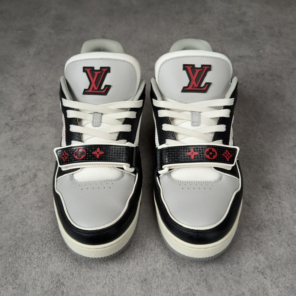 Louis Vuitton Louis Vuitton Trainer Sneaker Size US 8 / EU 41 - 4 Thumbnail