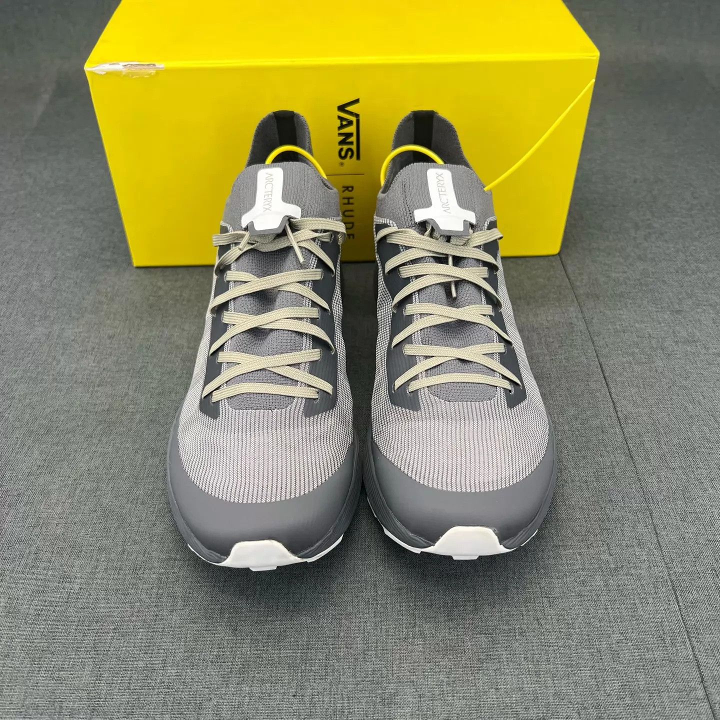 Arc'teryx Arc'teryx Norvan SL 3 Gray Size 42.5 Worn once Size US 9.5 / EU 42-43 - 4 Thumbnail