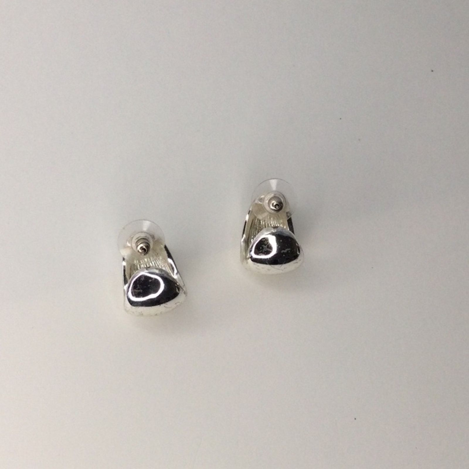 Chicos Chico's Shiny Silver Huggie Hoop Prong Back Earrrings Size ONE SIZE - 10 Thumbnail