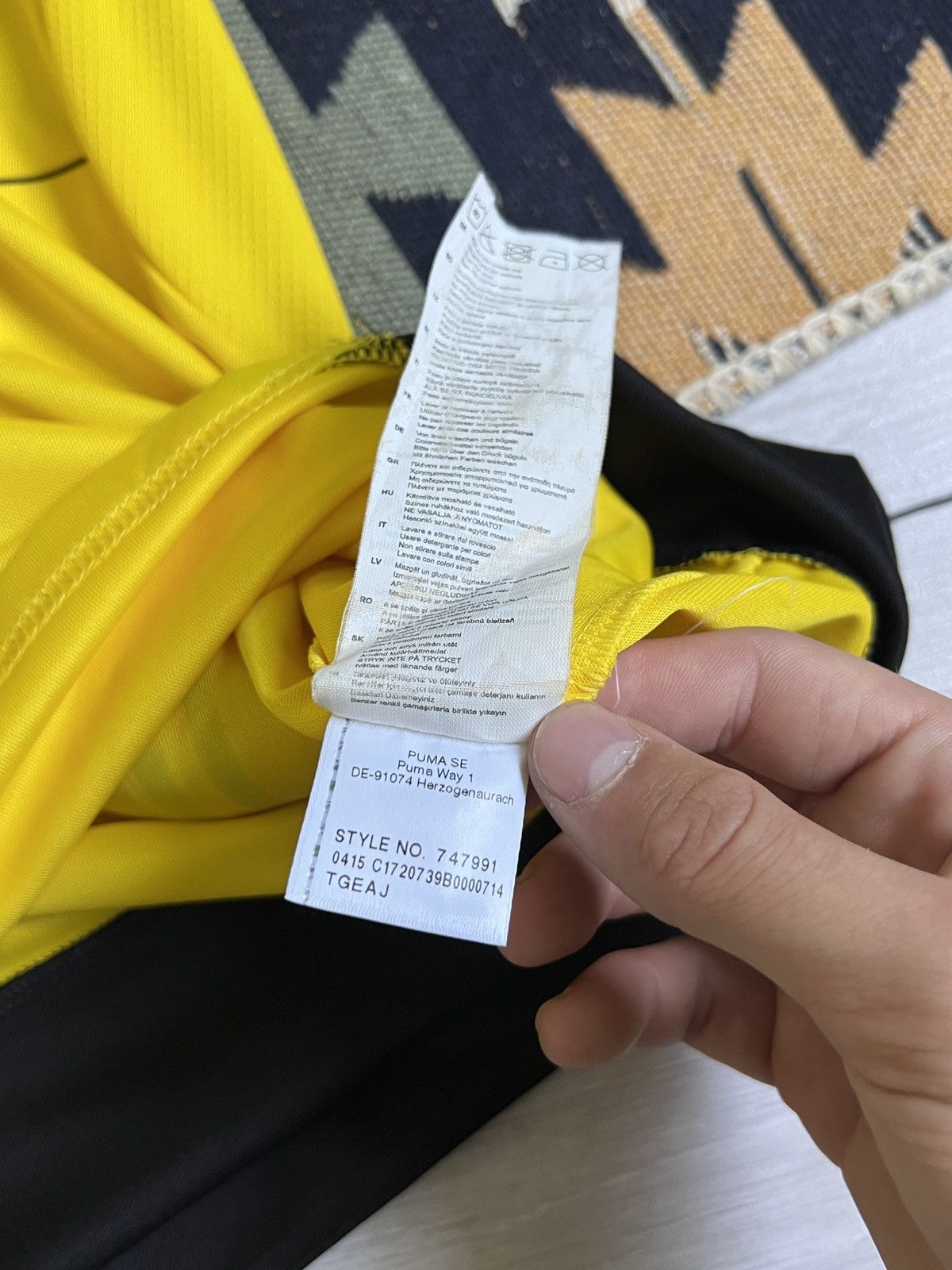 Puma Puma Borussia Dortmund 2015/16 Home Reus #11 Soccer Jersey Size US M / EU 48-50 / 2 - 15 Thumbnail