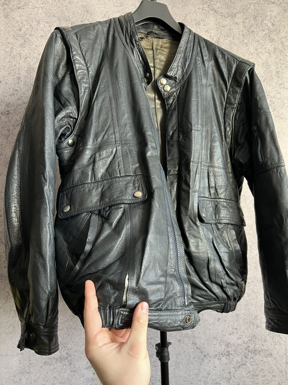 Genuine Leather Vintage Genuine Leather Bomber Jacket 90s Transformer Vest Size US L / EU 52-54 / 3 - 22 Thumbnail
