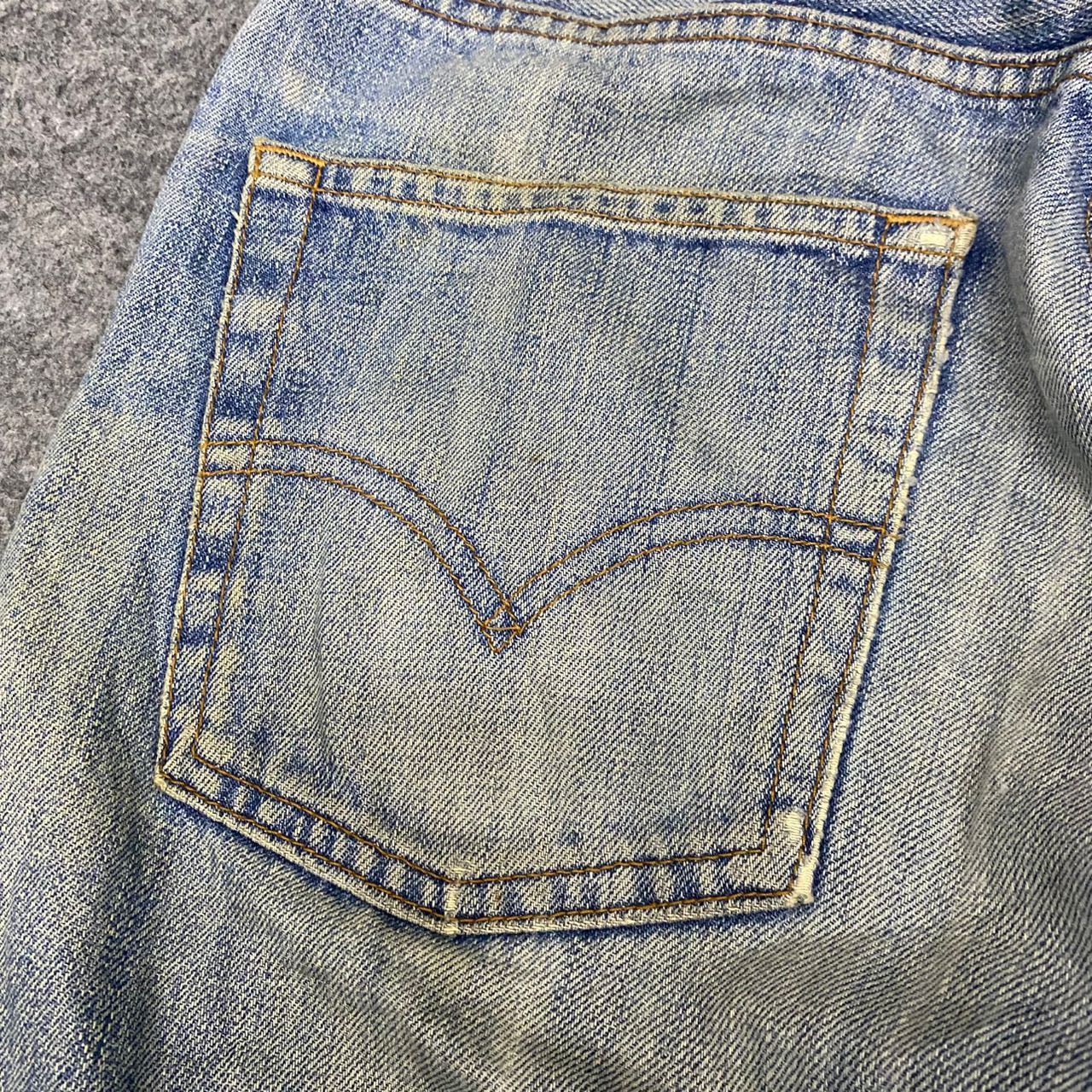 Levi's Vintage Levis 505 Distressed Denim Jeans Size US 33 - 10 Thumbnail