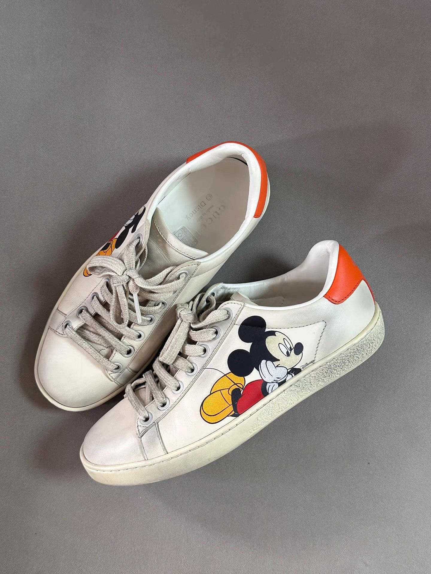 Gucci Gucci x Disney Mickey Mouse Dirty Sneakers Ｑ20 Size US 5 / IT 35 - 1 Thumbnail
