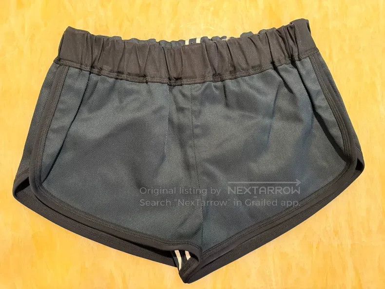 Fendi Fendi Black mesh fabric athletic shorts Size 25" / US 0 / IT 36 - 1 Thumbnail