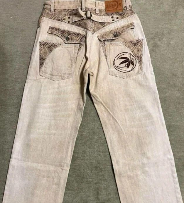 Karakuri Tamashii Karakuri Tamashii Embroidered Beige Denim Jeans Japanese Big Size US 38 / EU 54 - 1 Thumbnail