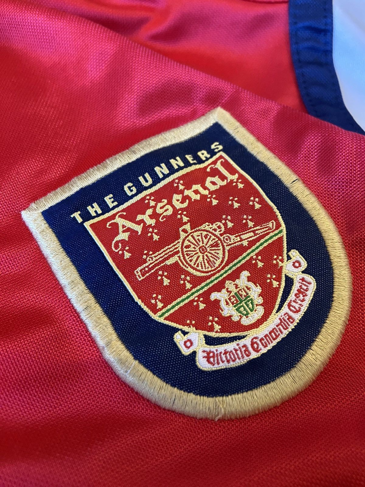 Vintage Nike Arsenal JVC 98/99 Home Vintage Soccer Jersey Made in UK Size US S / EU 44-46 / 1 - 5 Thumbnail