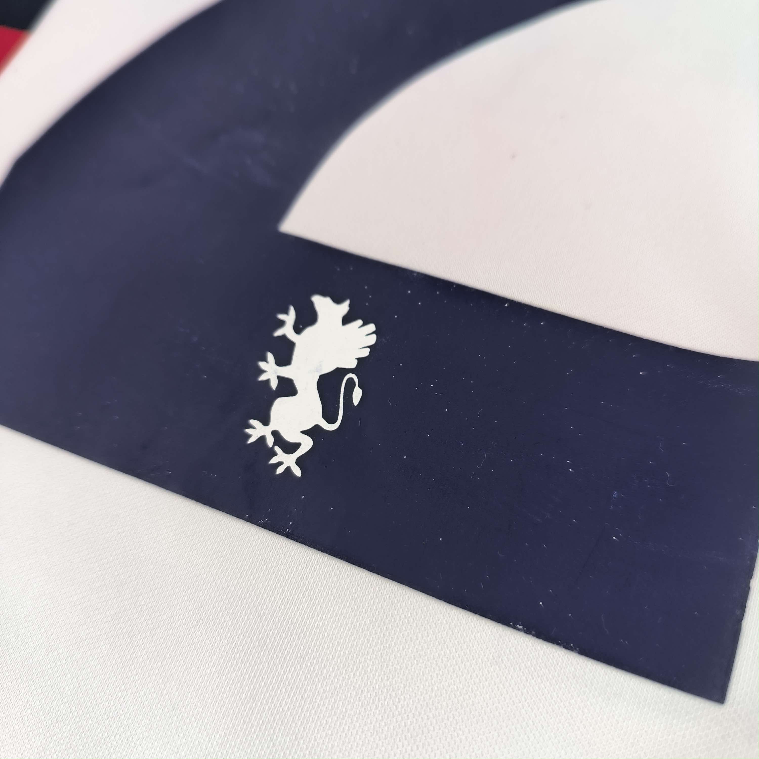 Asics SIGNED Genoa 2010-11 Asics away EL Moretti football jersey L Size US L / EU 52-54 / 3 - 13 Thumbnail