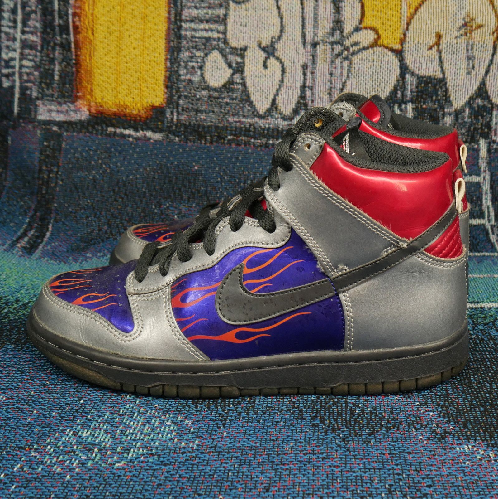 Nike × Transformers Nike x Transformers Dunk High Collab Optimus Prime Size US 5.5 / EU 38 - 5 Thumbnail