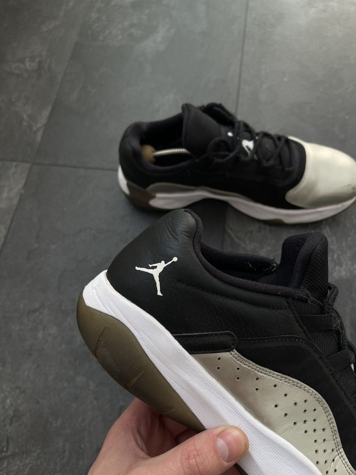 Jordan Brand Air Jordan 11 CMFT Low Silver Toe Size US 10.5 / EU 43-44 - 3 Thumbnail