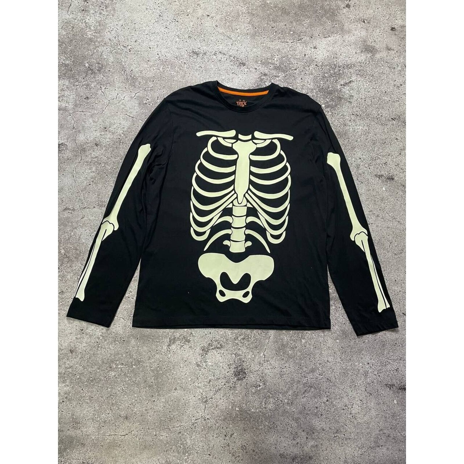 Japanese Brand Vintage Skeleton Long Sleeve Black Shirt Size L Size US L / EU 52-54 / 3 - 1 Thumbnail