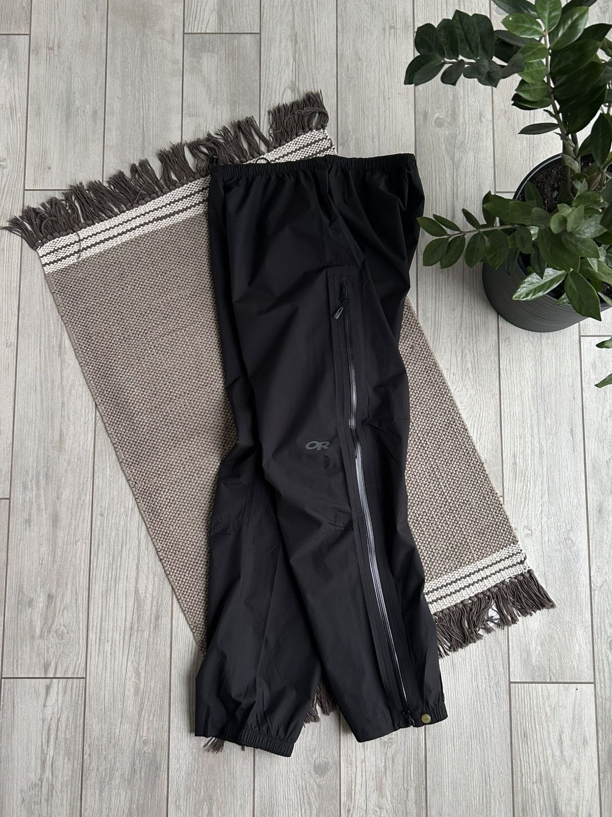Goretex × Outdoor Research Outdoor Research Gore-tex Pants Gorpcore Hiking Techwear Size US 34 / EU 50 - 7 Thumbnail
