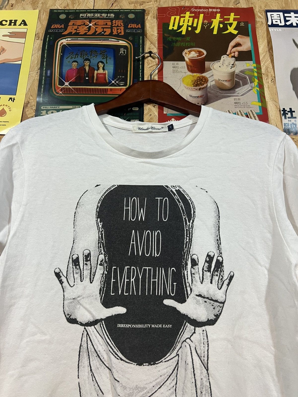 Undercover Undercover How To Avoid Everything Tee Size US M / EU 48-50 / 2 - 2 Thumbnail