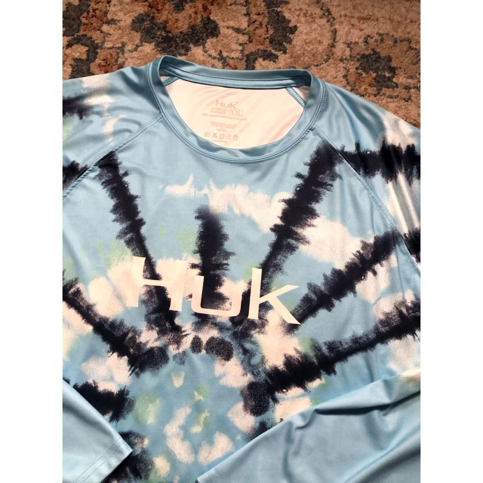 Vintage Huk Shirt Mens 2XL Blue Tie-Dye Long Sleeve Performance Fishing 100% Polyester Raglan Crew Neck Size US XXL / EU 58 / 5 - 6 Thumbnail