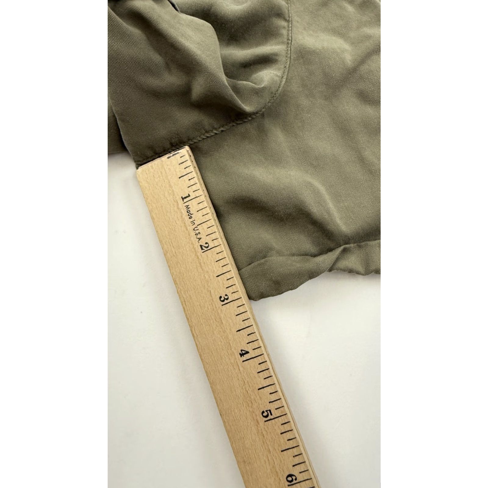Banana Republic Banana Republic Shorts Womens 12 Green Lyocell Pull On Drawstring Casual Pockets Size 34" / US 12 / IT 48 - 6 Thumbnail