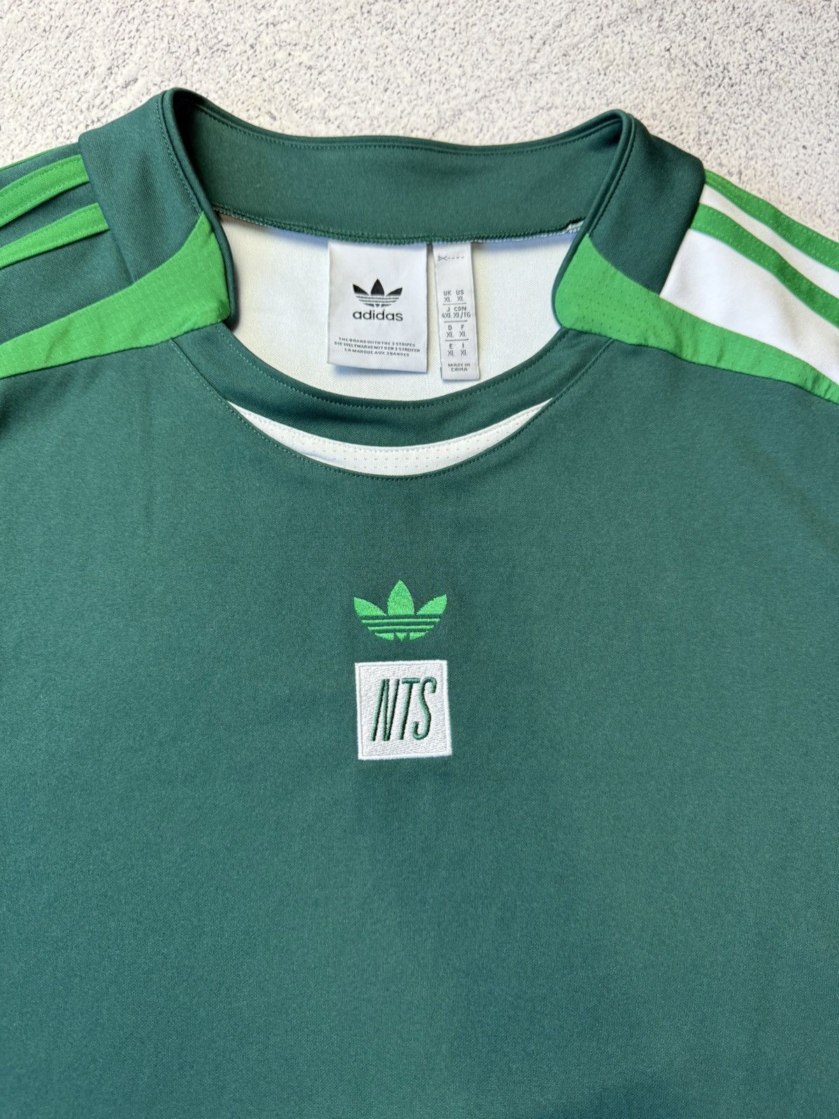 Adidas Adidas NTS Big logo Jersey Size US XL / EU 56 / 4 - 15 Thumbnail