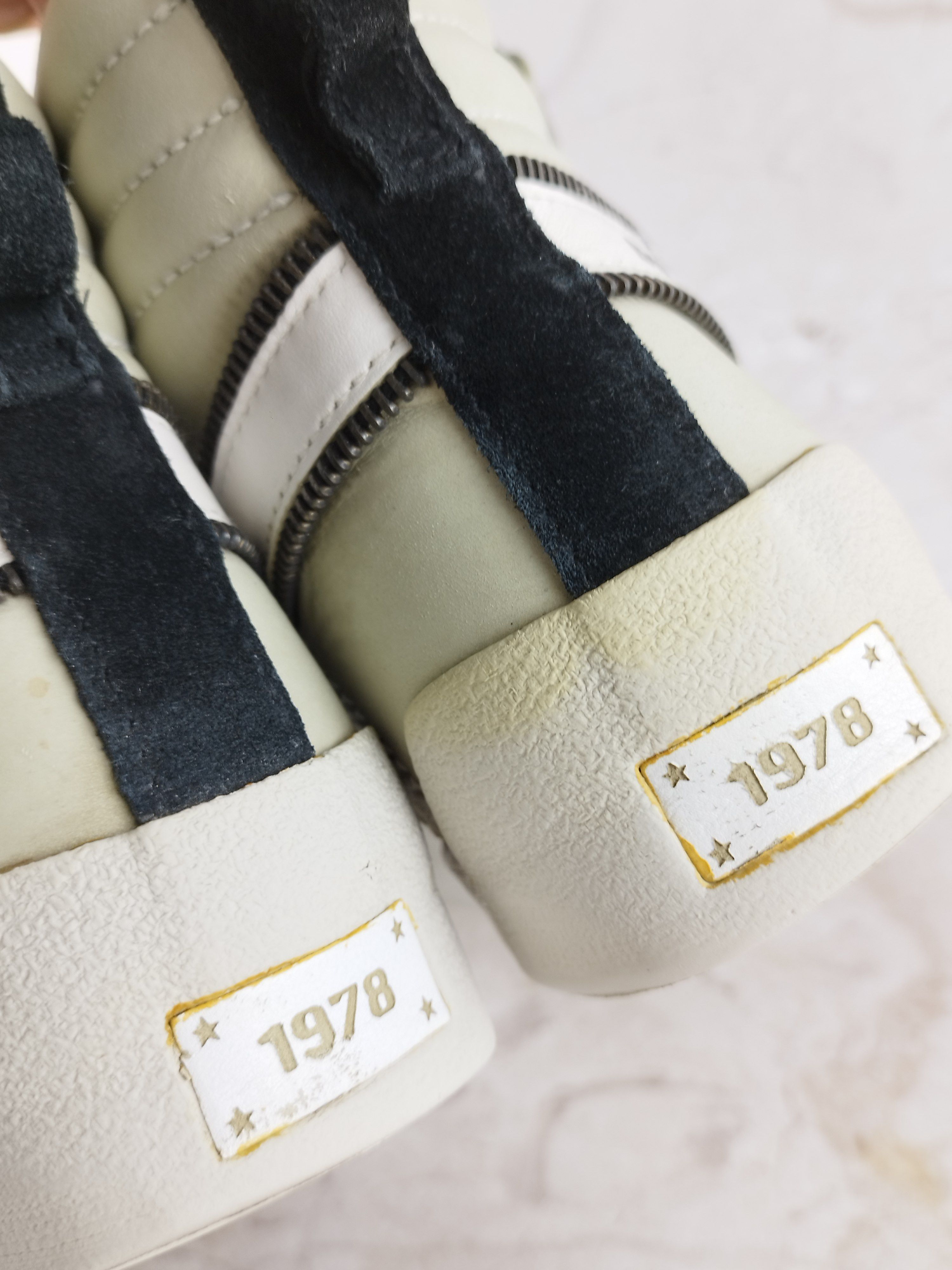 Diesel Diesel D-string High Trainers leather side zip Size US 9 / EU 42 - 10 Thumbnail