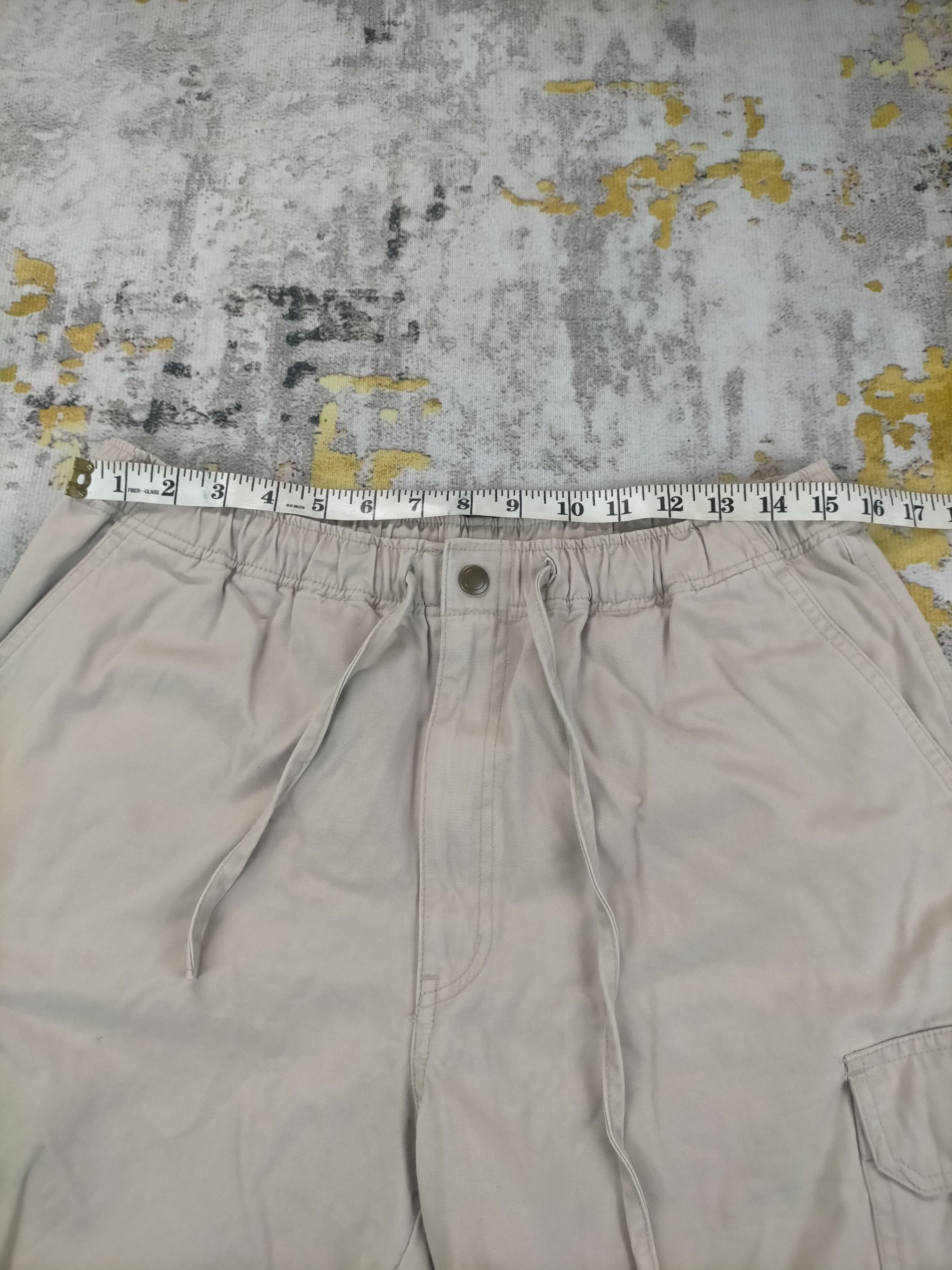 Uniqlo 🔥 Vintage Uniqlo Short Cargo Pants Size US 31 - 6 Thumbnail