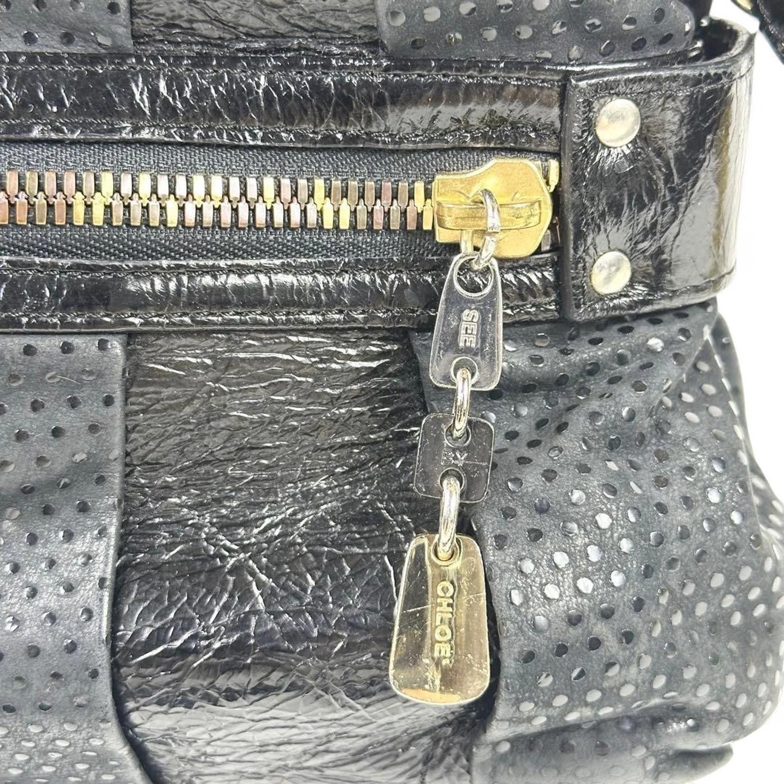 chloma Chloé - Black Leather Shoulder Bag Gold Zipper Size ONE SIZE - 9 Thumbnail