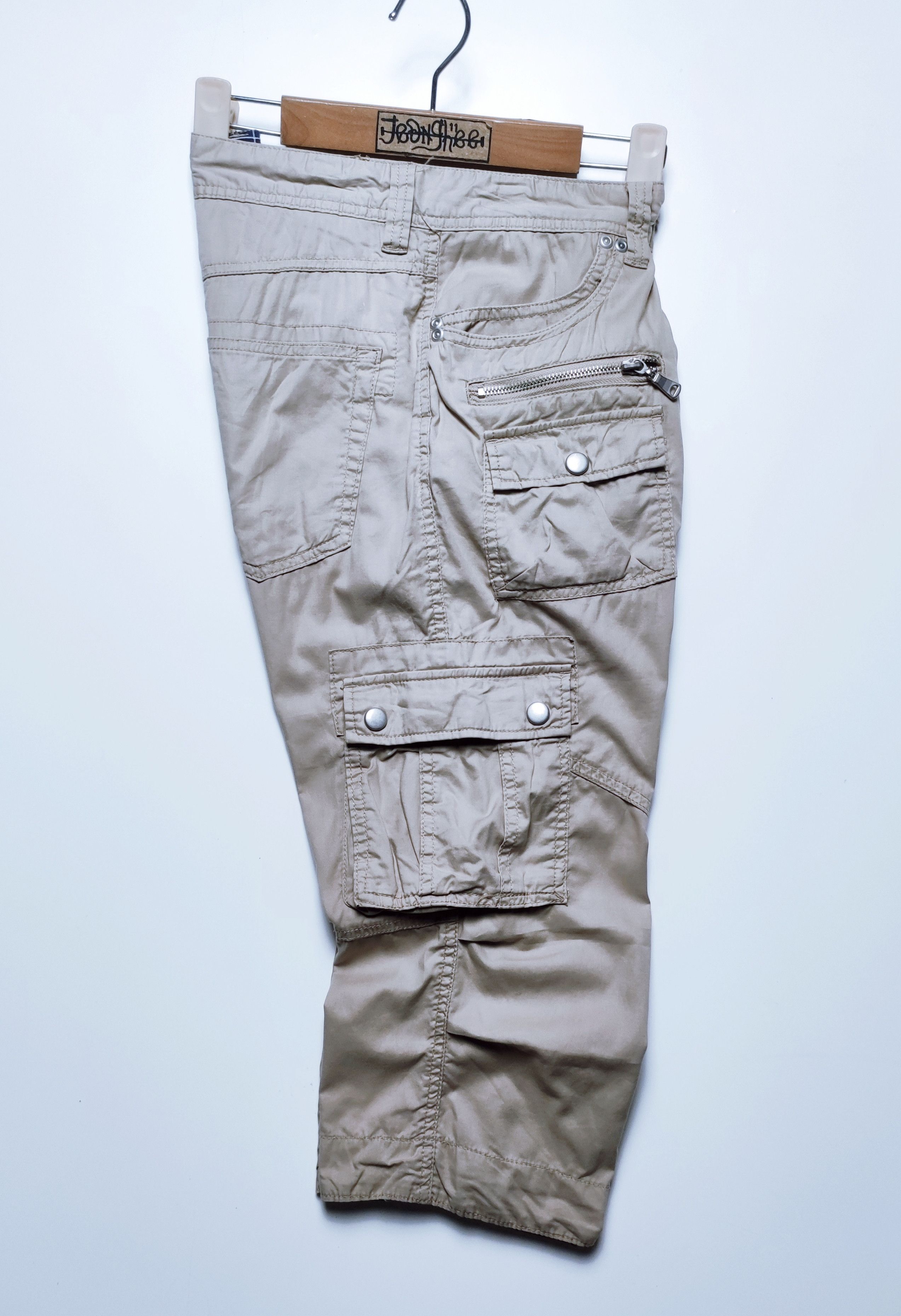 Japanese Brand Semantic Design Punk Inspired Multipocket Cargo 3/4 Pants Size US 31 - 2 Thumbnail