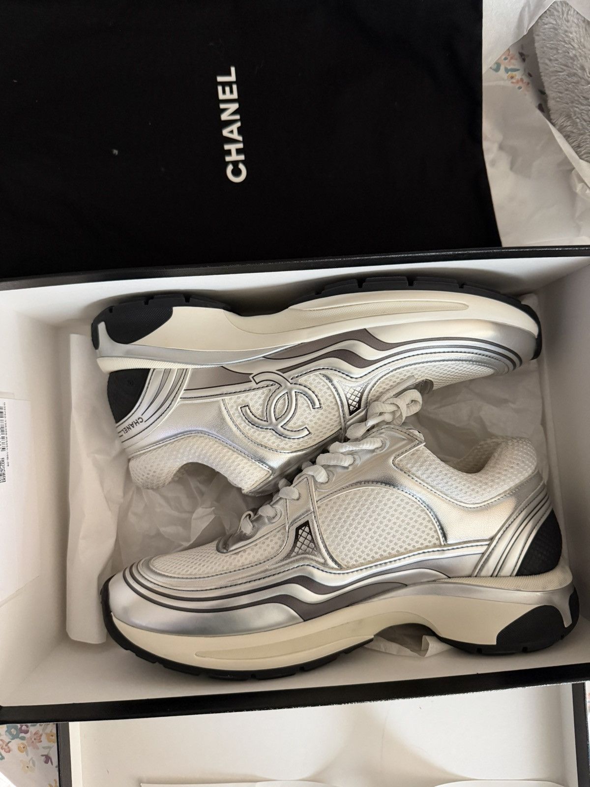 Chanel Chanel runners Size US 8 / IT 38 - 1 Thumbnail