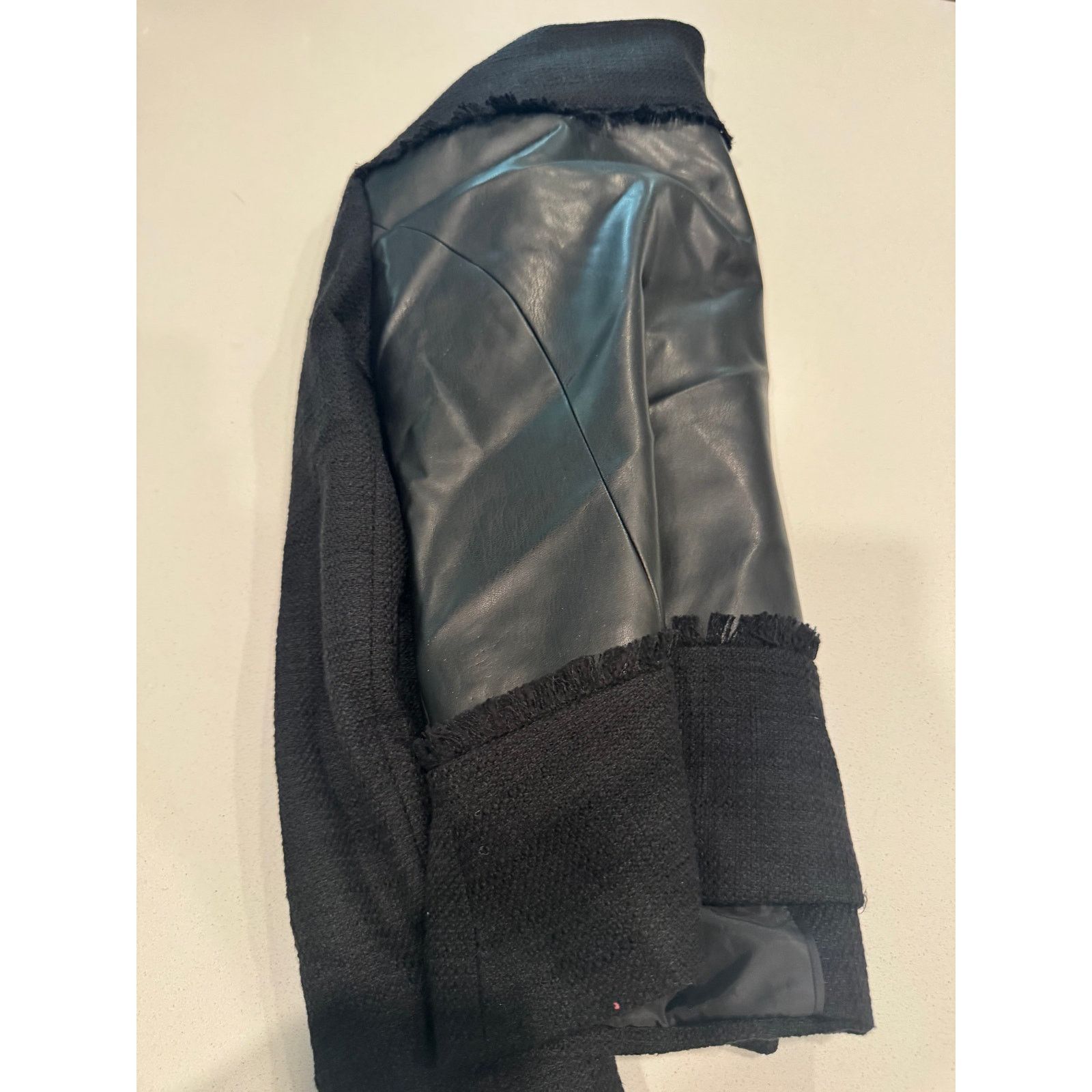 Karl Lagerfeld black textured jacket Karl Lagerfeld Paris Size M / US 6-8 / IT 42-44 - 3 Thumbnail
