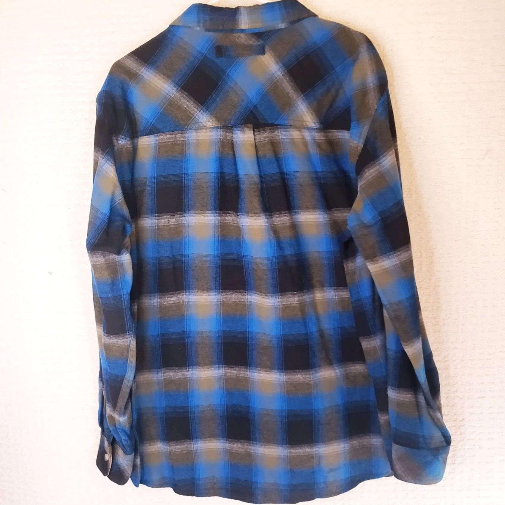 Vintage VINTAGE Legendary Whitetails Buck Camp Flannel Shirt XL Plaid Blue Cotton Long Sleeve Button-Up Pockets Mens Size US XL / EU 56 / 4 - 6 Thumbnail