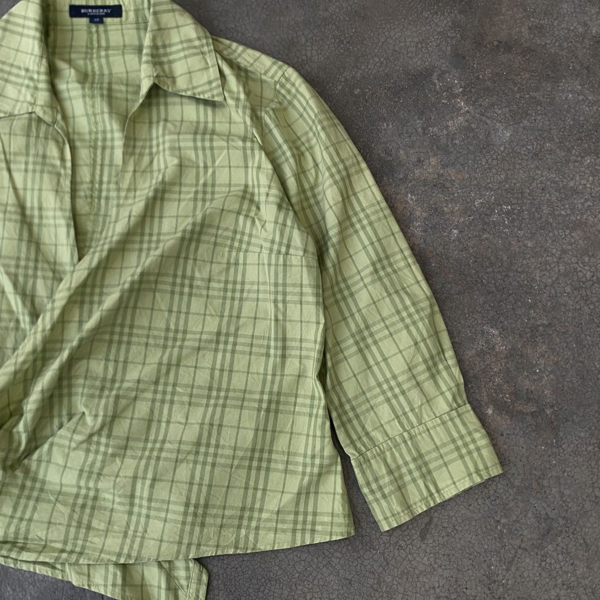 Burberry ‼️LAST DROP‼️Burberry London Green Check Wrap Blouse Cropped Size S / US 4 / IT 40 - 6 Thumbnail