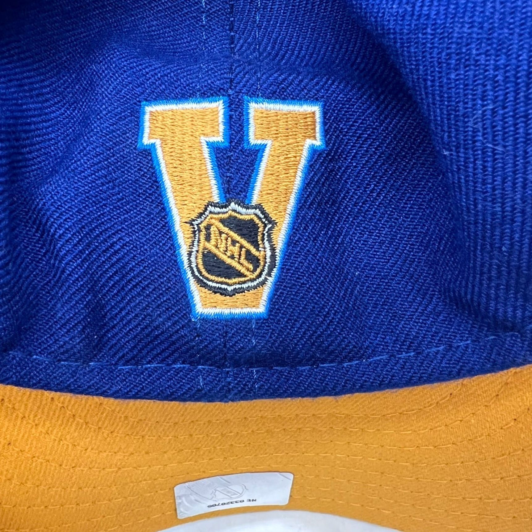 New Era VINTAGE New Era Buffalo Sabres Hat Baseball Cap Fitted 7 3/8 Blue Canvas 90s Retro Sports Men Size ONE SIZE - 2 Thumbnail