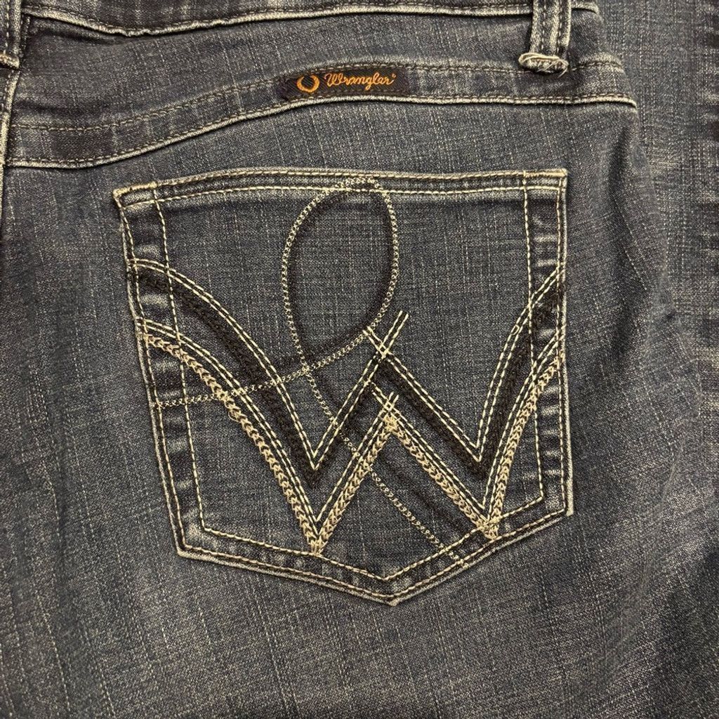 Wrangler Women’s Wrangler QBaby Jeans Size 31" - 2 Thumbnail
