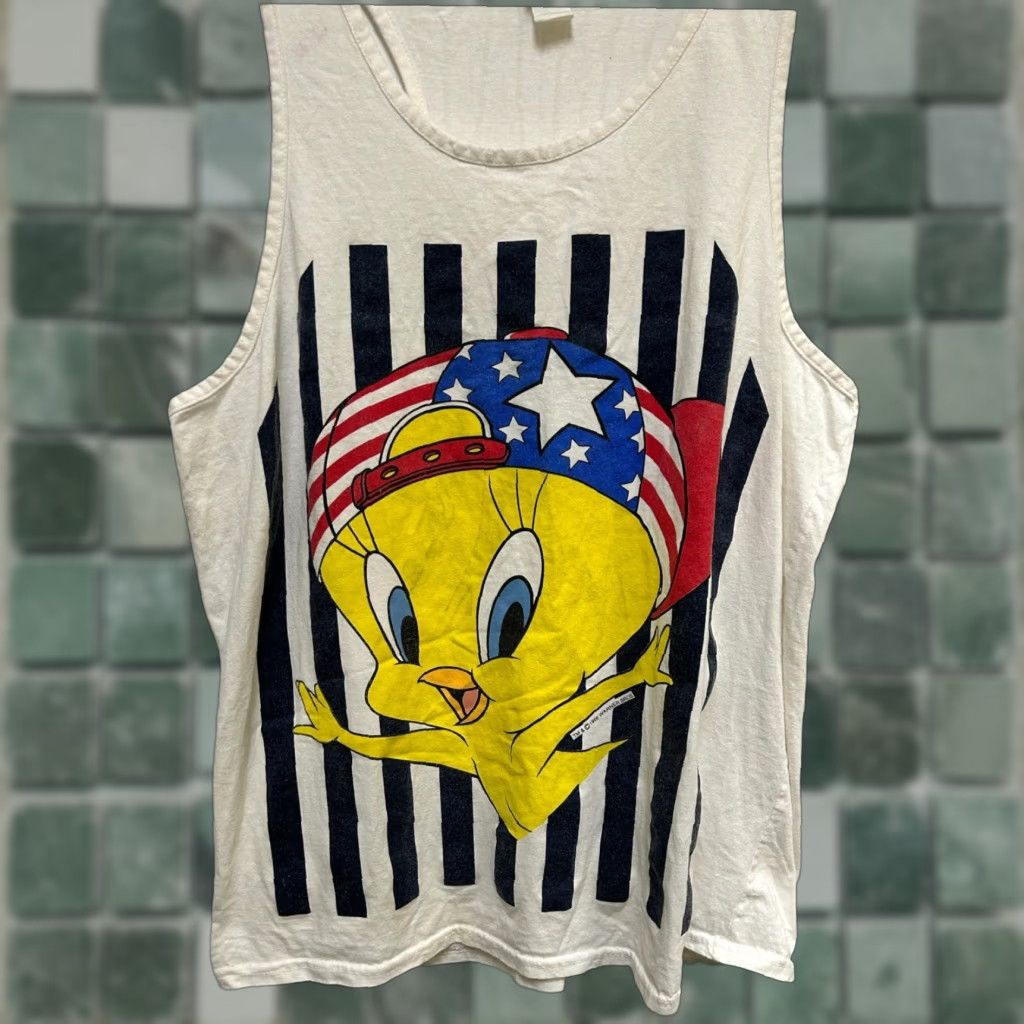 Vintage VINTAGE Tweety Looney Tunes Graphic T-Shirt Tank White XL Adult XL Panoramic Pit to Pit 24 Length 32 1996 Mens Mens Size US XL / EU 56 / 4 - 1 Thumbnail