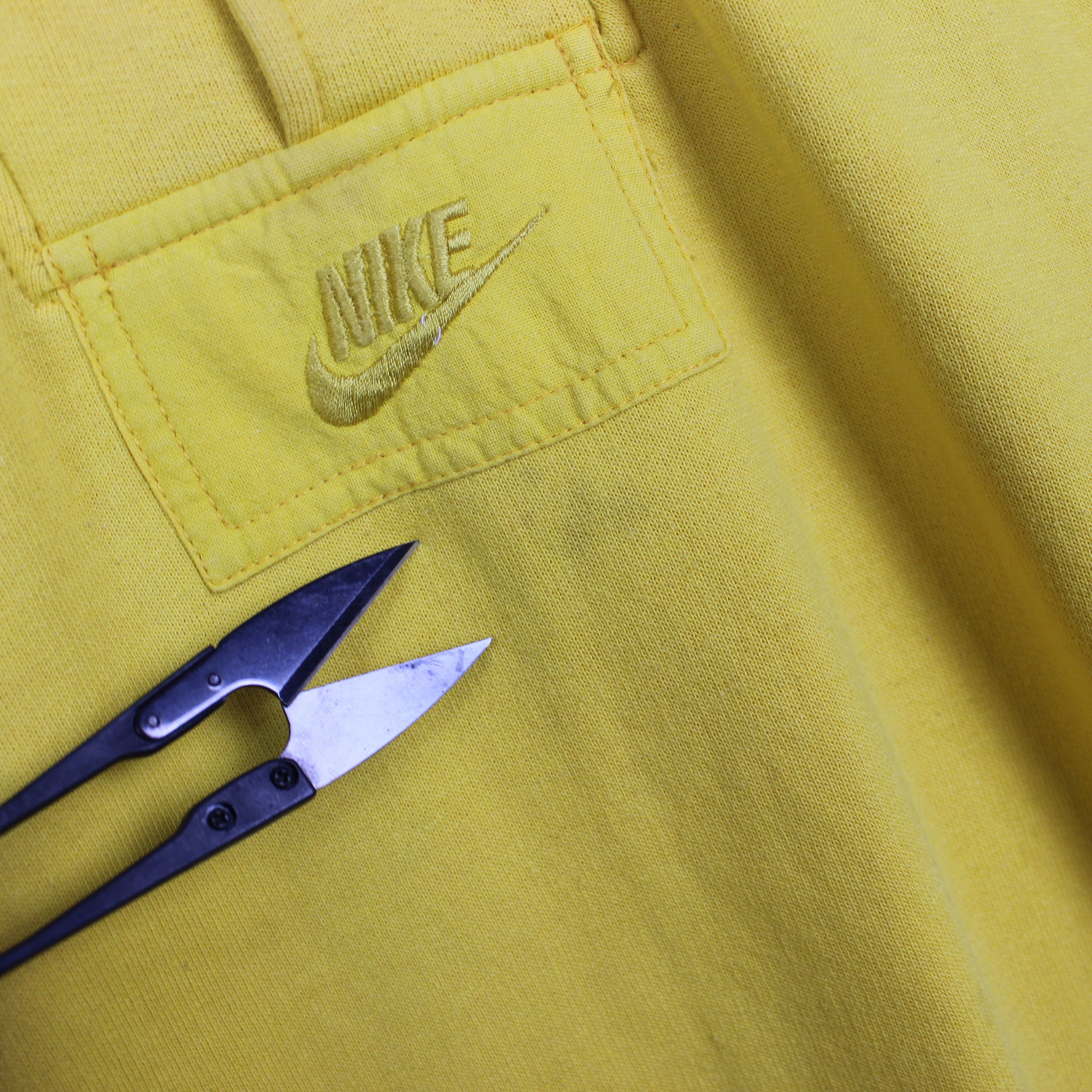 Nike Nike tracksuit full sweatshirt pants jogger yellow L XL Size US XL / EU 56 / 4 - 9 Thumbnail