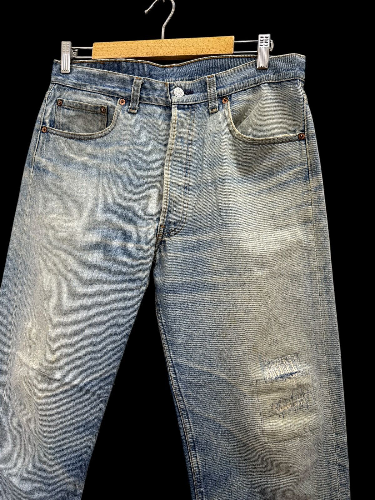 Levi's × Vintage LEVIS 501XX MADE IN USA BUTTON FLY DISTRESSED JEANS Size US 34 / EU 50 - 3 Thumbnail