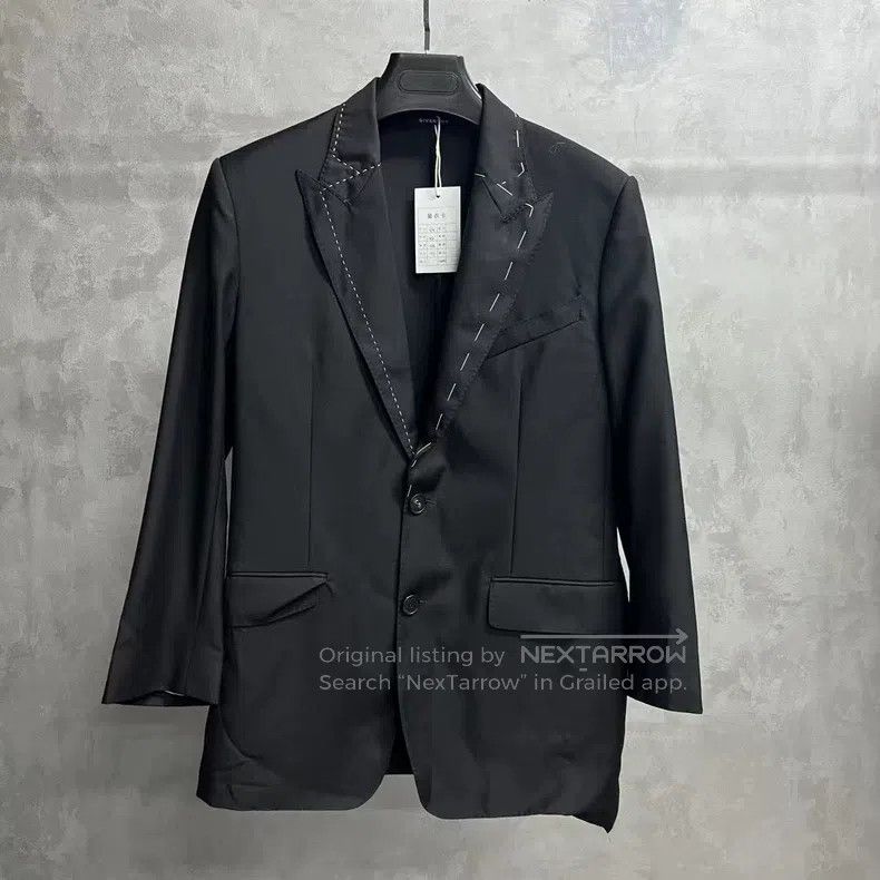 Givenchy Givenchy Black Stitched Detail Sword Collar Single-breaste Size US S / EU 44-46 / 1 - 1 Thumbnail