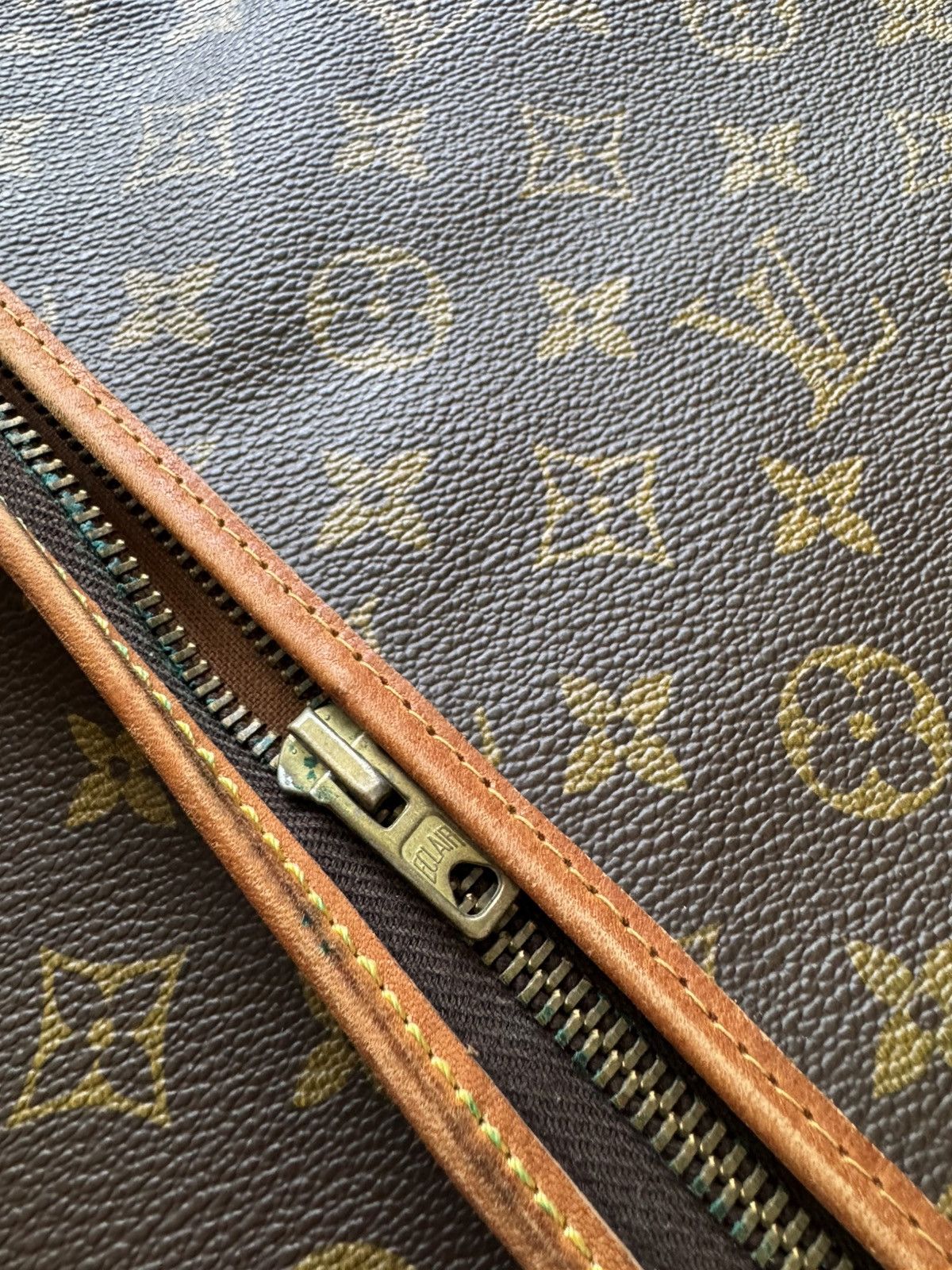 Louis Vuitton Louis Vuitton Monogram Garment Bag Cover Size ONE SIZE - 8 Thumbnail