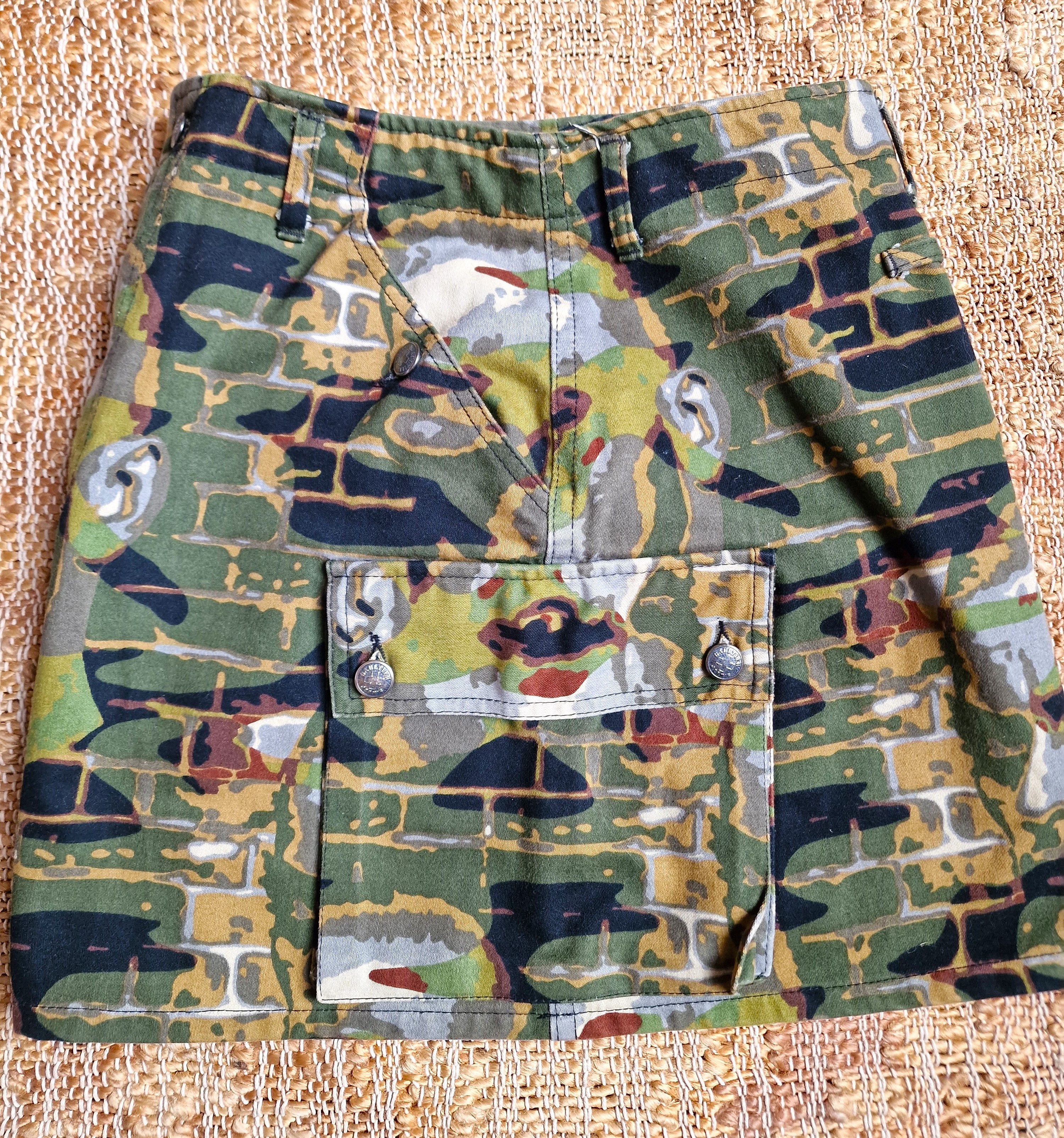Jean Paul Gaultier Jean Paul Gaultier Fight Racism Brick 1997 F/W Punk Skirt Size 27" / US 4 / IT 40 - 5 Thumbnail