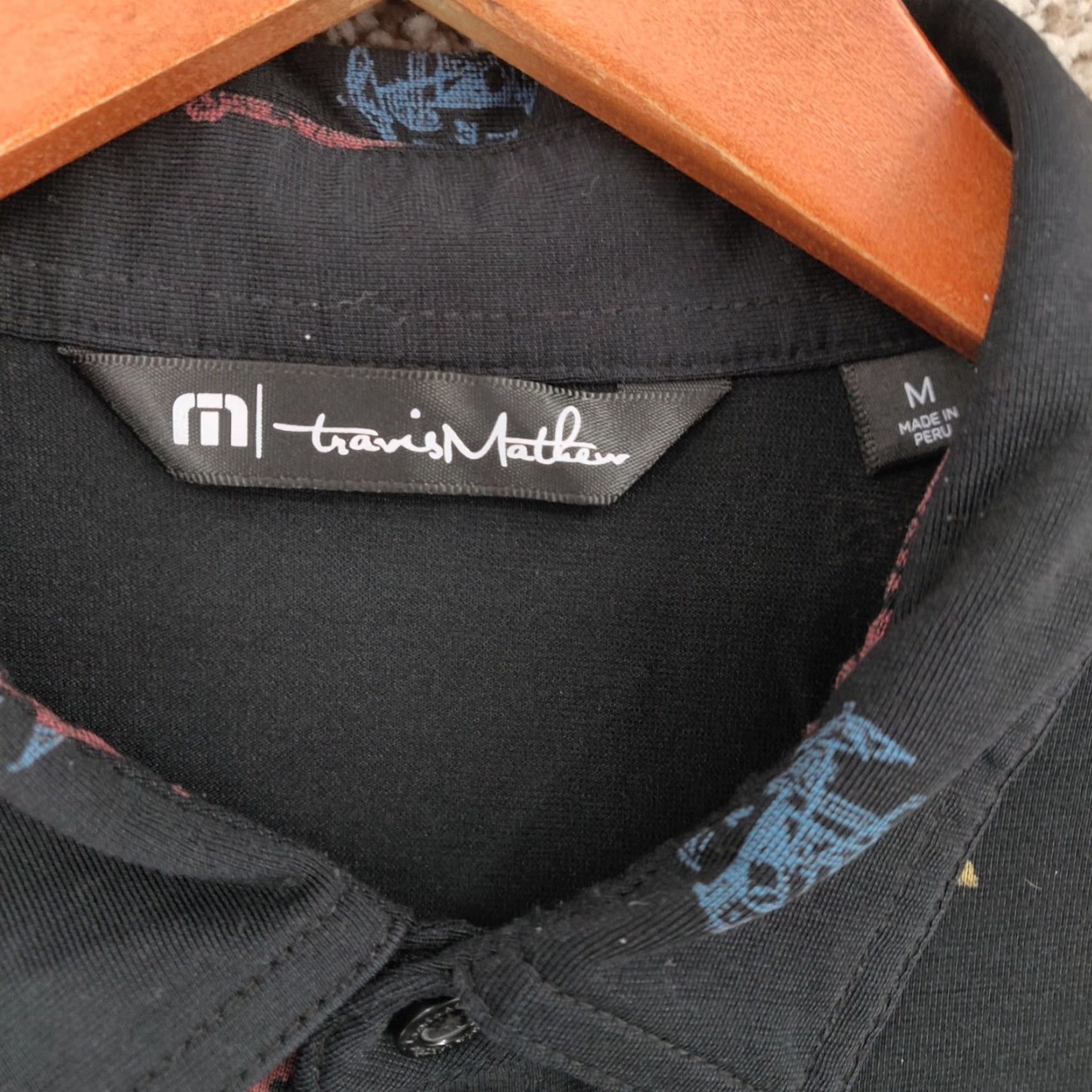 TravisMathew Travis Mathew Polo Shirt Mens Medium Black Geometric 5 O Clock AOP Short Sleeve Size US M / EU 48-50 / 2 - 7 Thumbnail