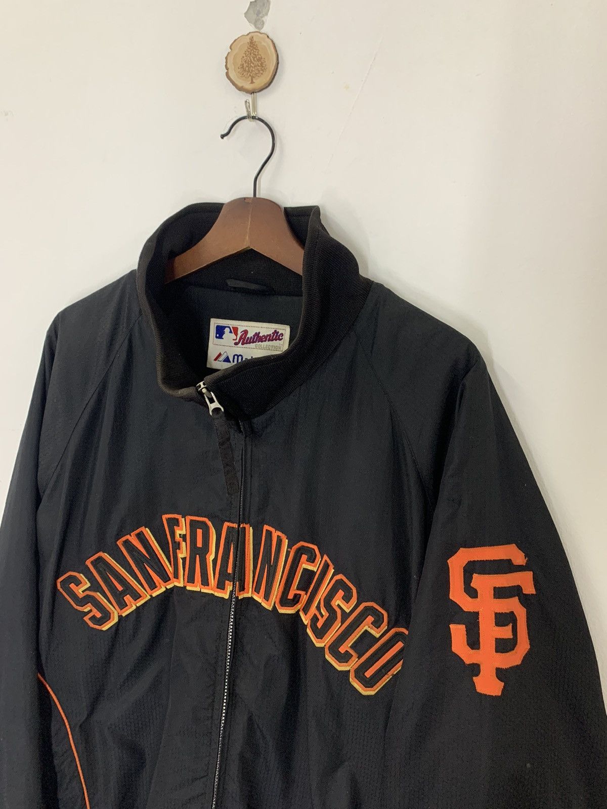 Majestic Vintage San Franciso. Majestic MLB Varsity Size US XL / EU 56 / 4 - 5 Thumbnail