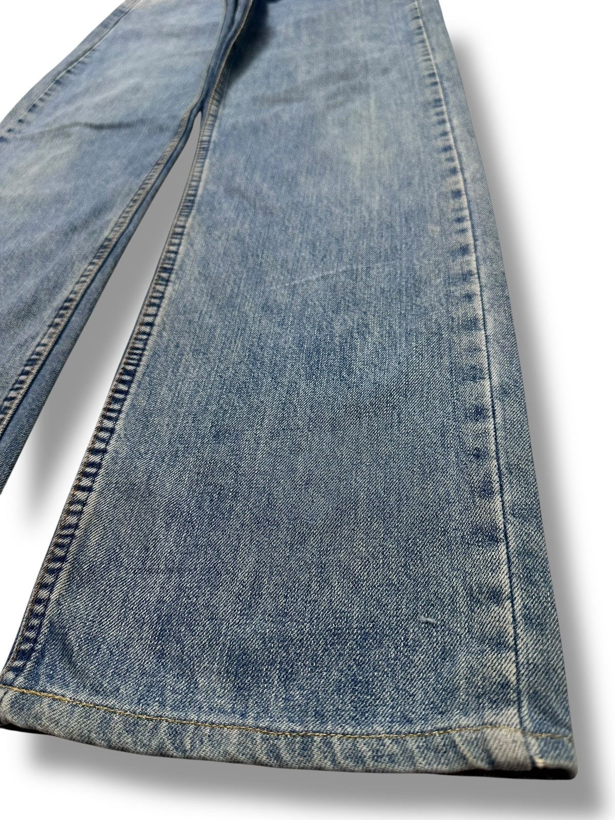 Levi's Vintage Levi’s 501 Original Straight Leg Jeans With Bluewash Size US 30 / EU 46 - 14 Thumbnail