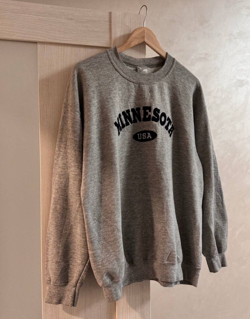 Vintage Vintage Grey Minnesota Spellout Hoodie Crazy USA Size US L / EU 52-54 / 3 - 5 Thumbnail