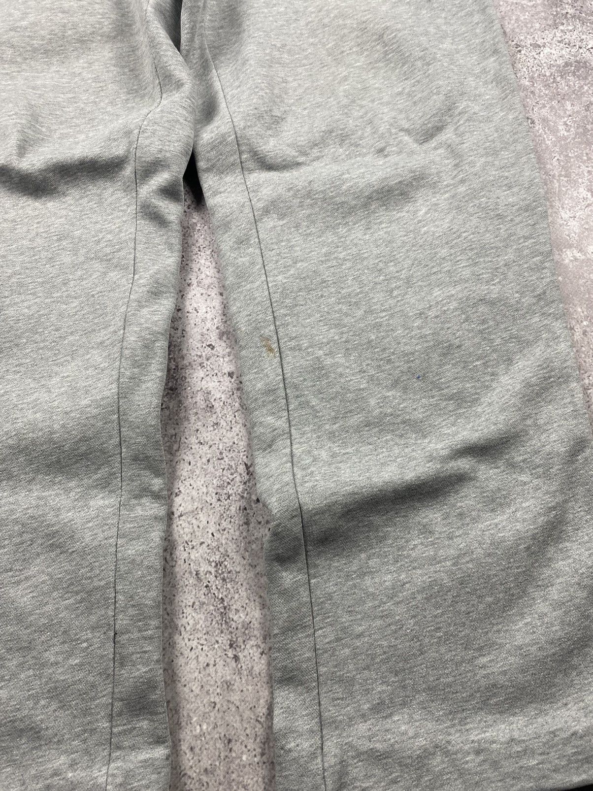 Nike Vintage Nike Baggy Sweatpants Size US 32 / EU 48 - 2 Thumbnail