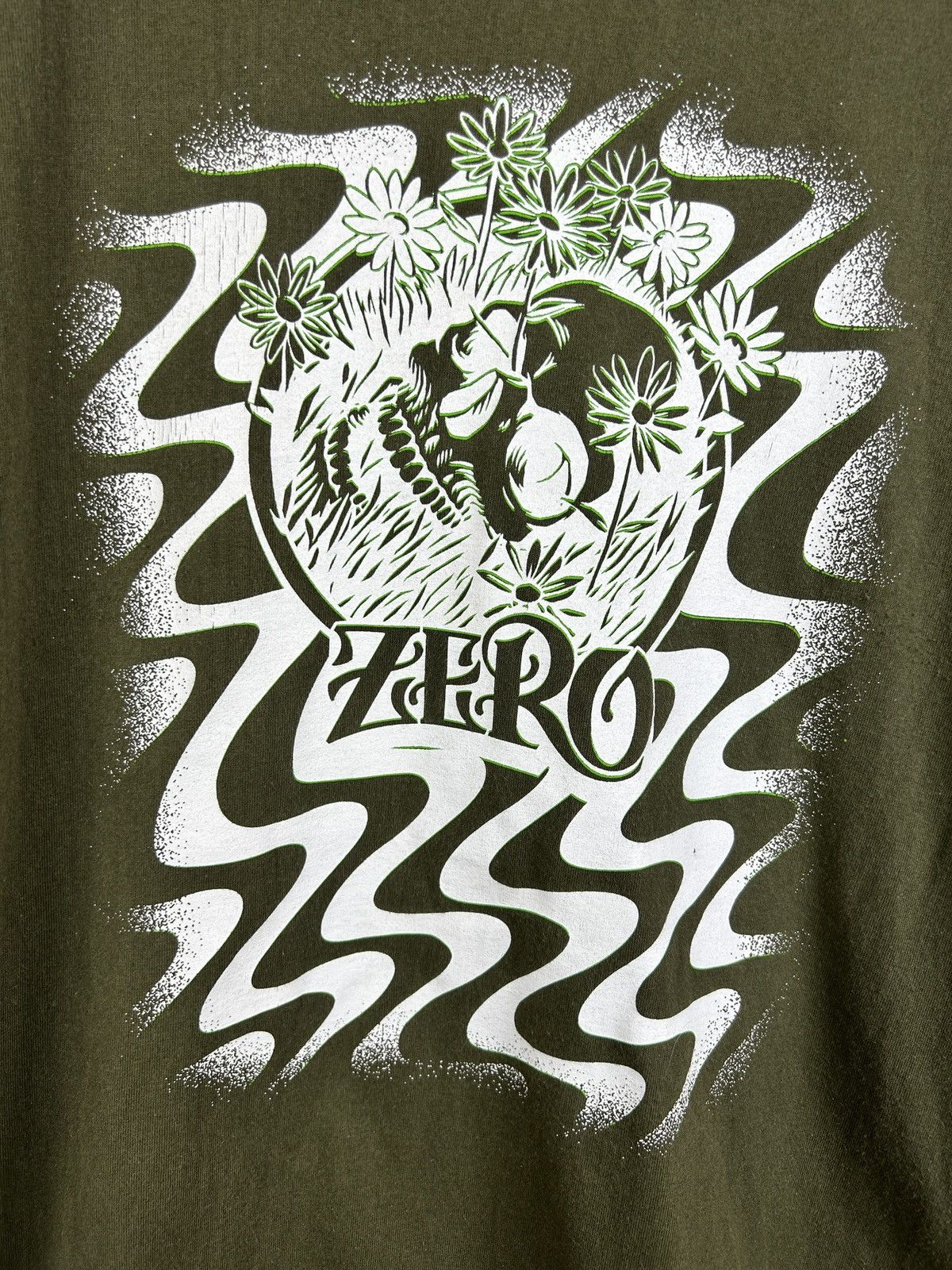 Vintage 90s Vintage Zero Skateboards Hypno Skull T-Shirt Green Size US L / EU 52-54 / 3 - 2 Thumbnail