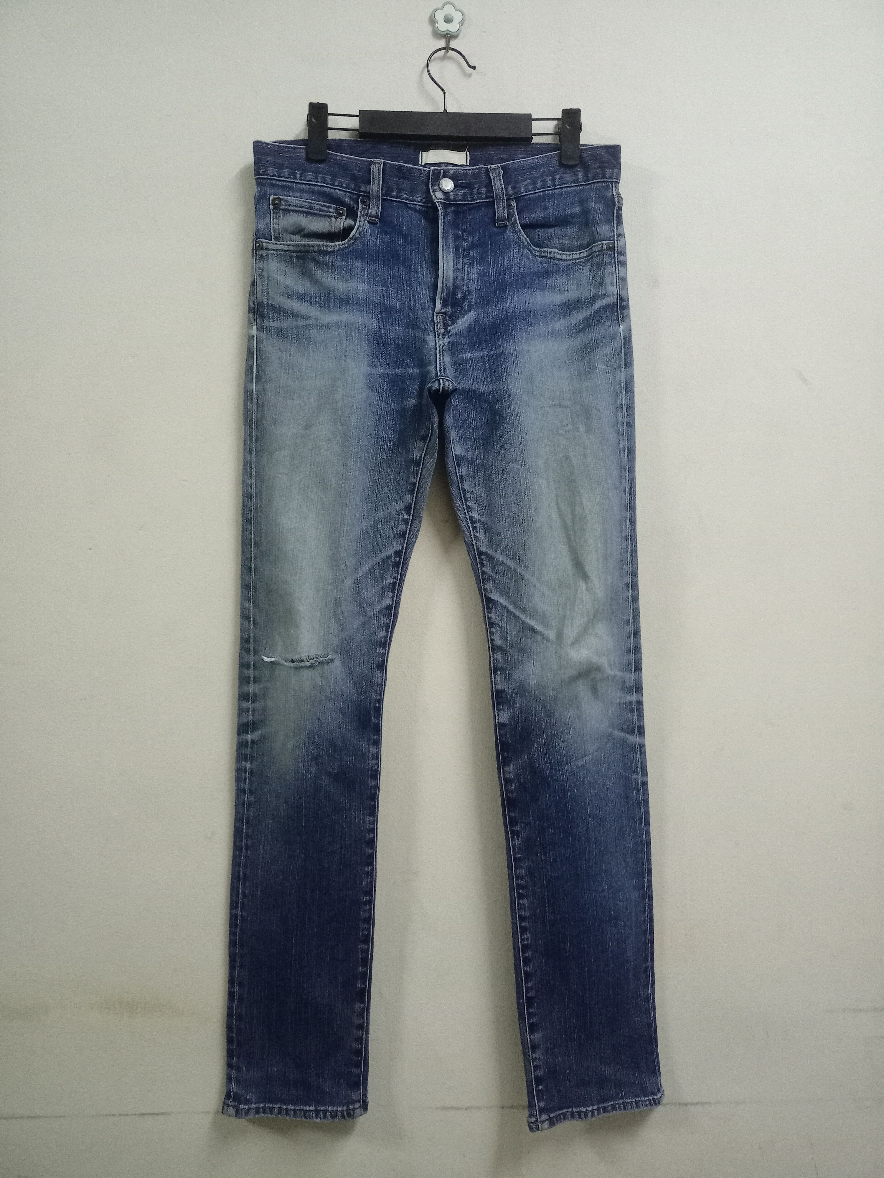 image of Need Gone Vintage Japanese Uniqlo Distressed Blue Jeans in Blue Stone Wash, Men's (Size 31)