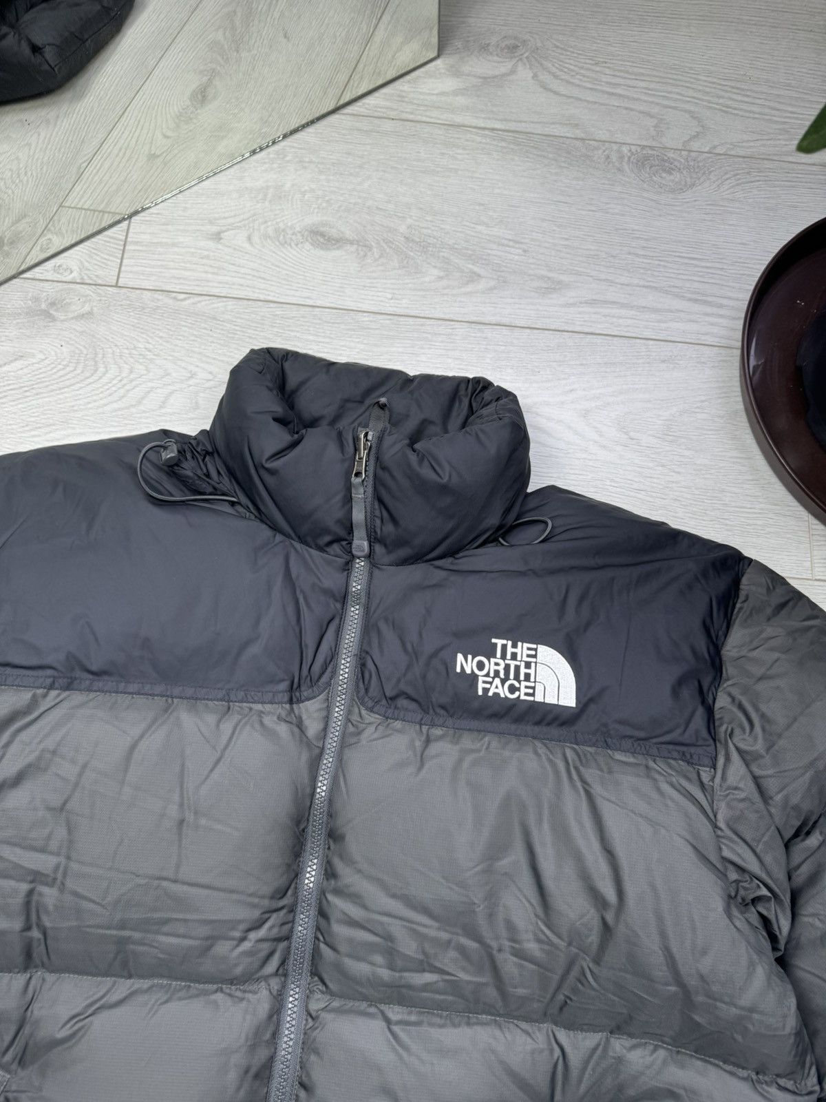 The North Face Vintage The North Face 700 Down Puffer Jacket Nupste Size US L / EU 52-54 / 3 - 4 Thumbnail