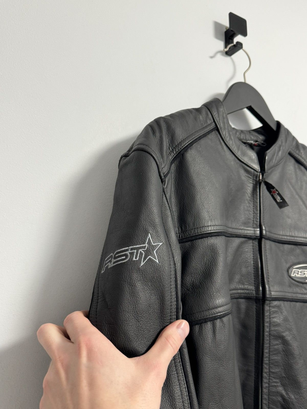 Other RST Moto Jacket Leather Sport Racing Biker Motorcycle Size US M / EU 48-50 / 2 - 11 Thumbnail