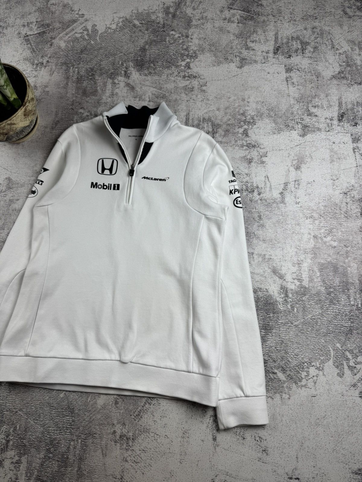 Honda McLaren Honda Mobil 1 Racing White Women XL 1/3 1/4 Sweatshirt Hoodie Pullover Size XL / US 12-14 / IT 48-50 - 3 Thumbnail