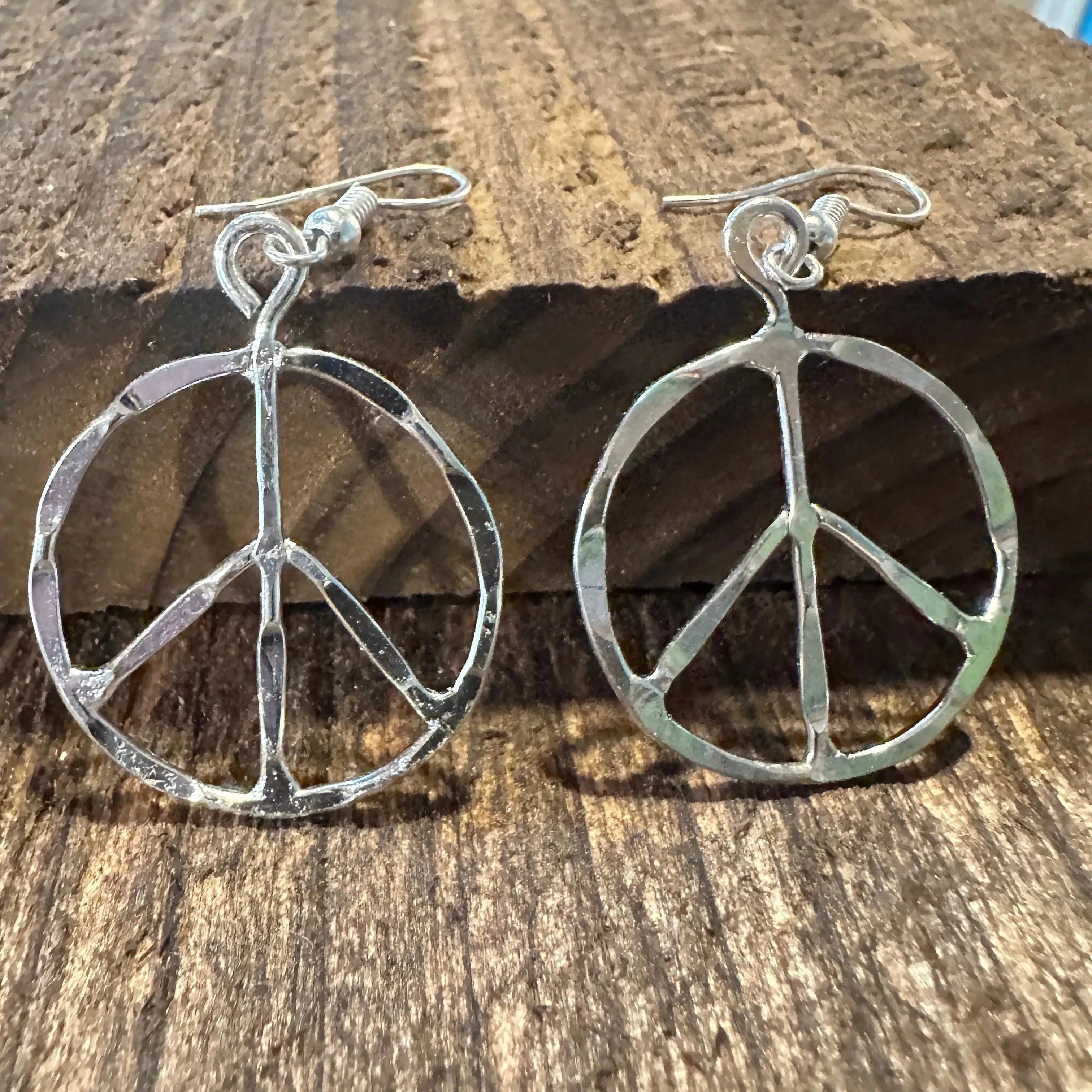 Other Handmade Artesian Hippie Silver Plated Peace Sign Drop Wire Size ONE SIZE - 2 Thumbnail